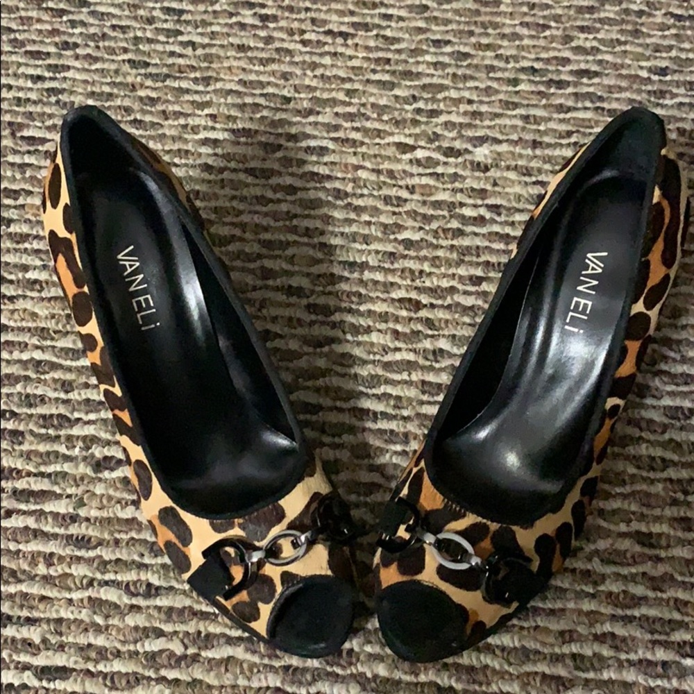 Vaneli Pump - Picture 4 of 4